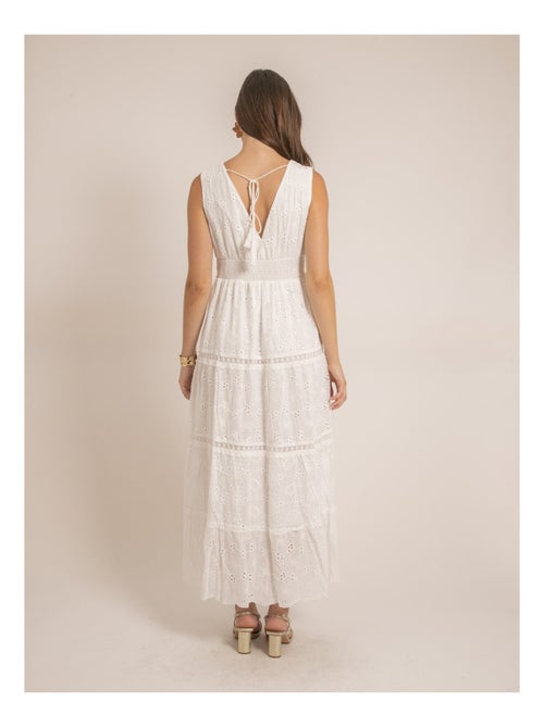 Robe longue broderies anglaises IPANE - Kiabi