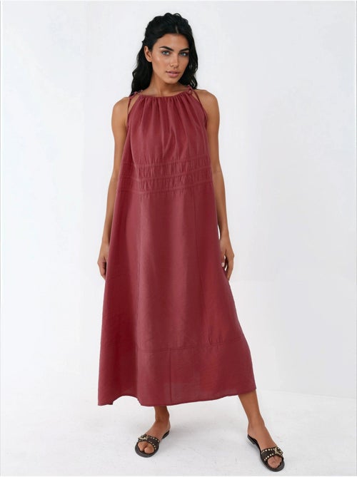 Robe longue bustier avec détails élastiques busem - Kiabi Robe longue bustier avec détails élastiques busem - Kiabi