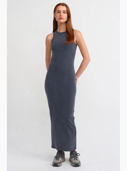Robe longue côtelée ajustée dilvin - Kiabi