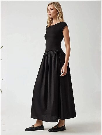 Robe longue coupe A à col bateau