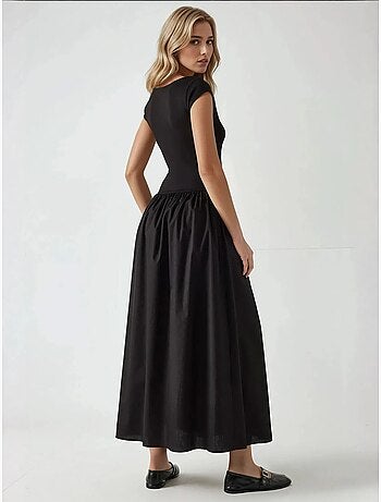 Robe longue coupe A à col bateau