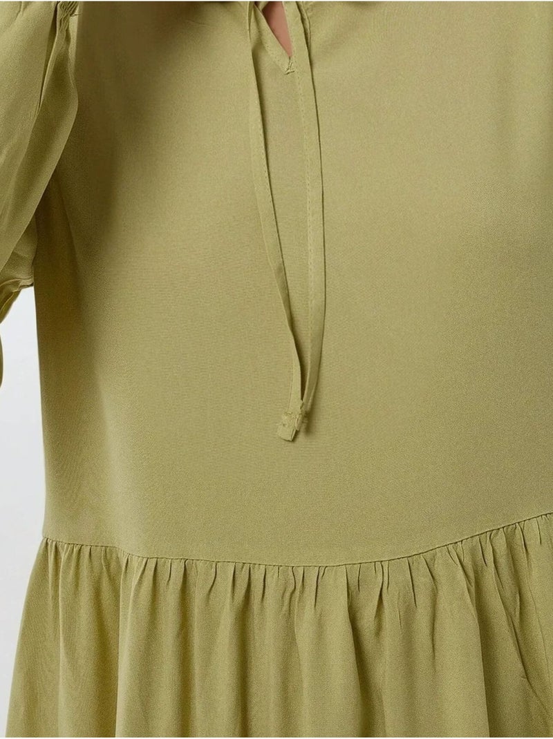 Robe longue coupe A et col ras du cou Vert kaki - Kiabi