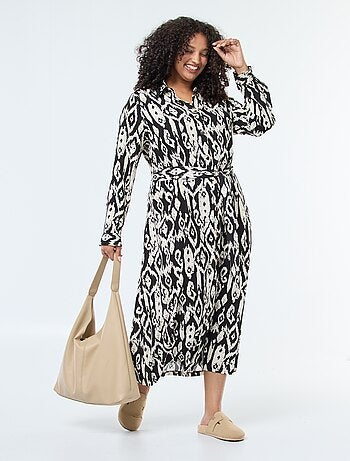 Robe longue coupe chemise avec ceinture à la taille