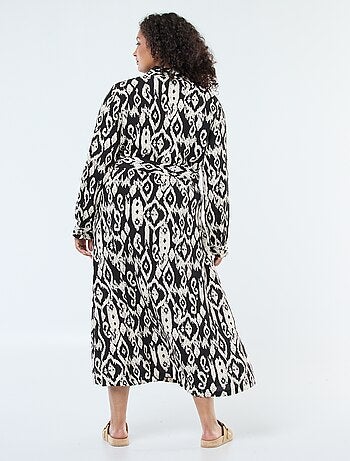 Robe longue coupe chemise avec ceinture à la taille