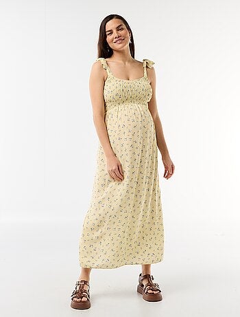 Robe longue de maternité smockée