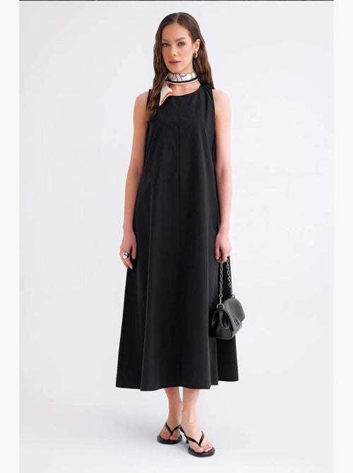 Robe longue décontractée avec fermeture à boutons et poches mixray - Kiabi