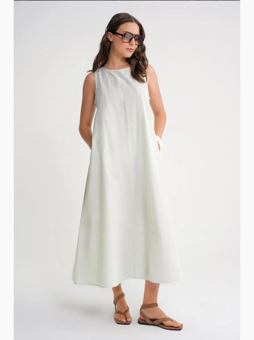 Robe longue décontractée avec fermeture à boutons et poches mixray - Kiabi Robe longue décontractée avec fermeture à boutons et poches mixray - Kiabi
