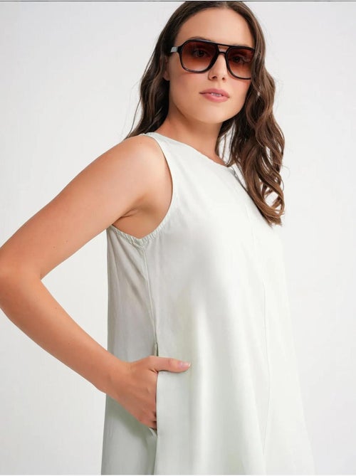 Robe longue décontractée avec fermeture à boutons et poches mixray - Kiabi Robe longue décontractée avec fermeture à boutons et poches mixray - Kiabi