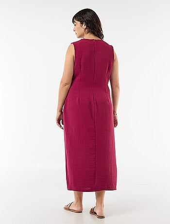 Robe longue drapée avec bijou fantaisie