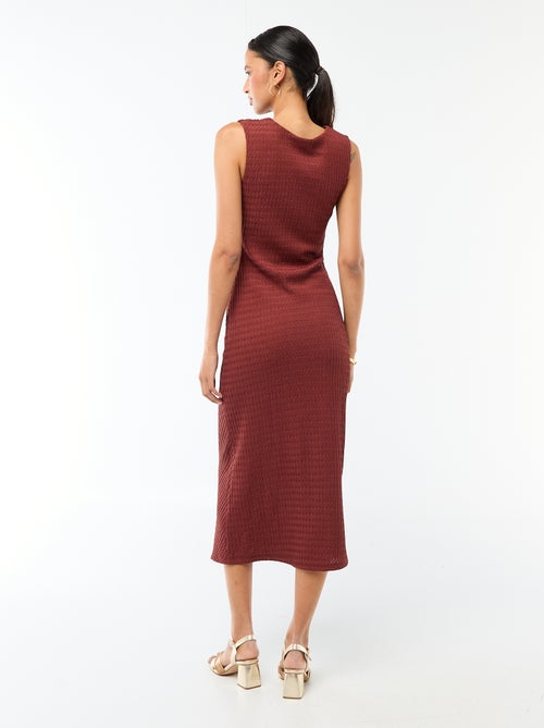 Robe longue drapée et gaufrée - Kiabi
