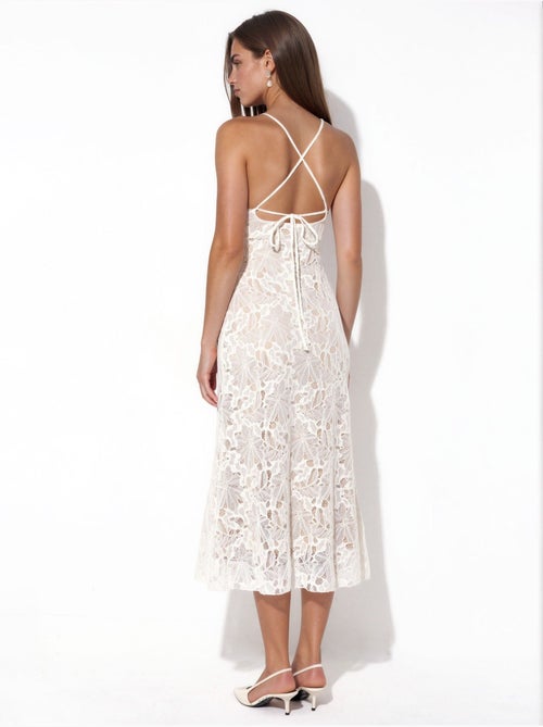 Robe longue en dentelle à col halter - Kiabi