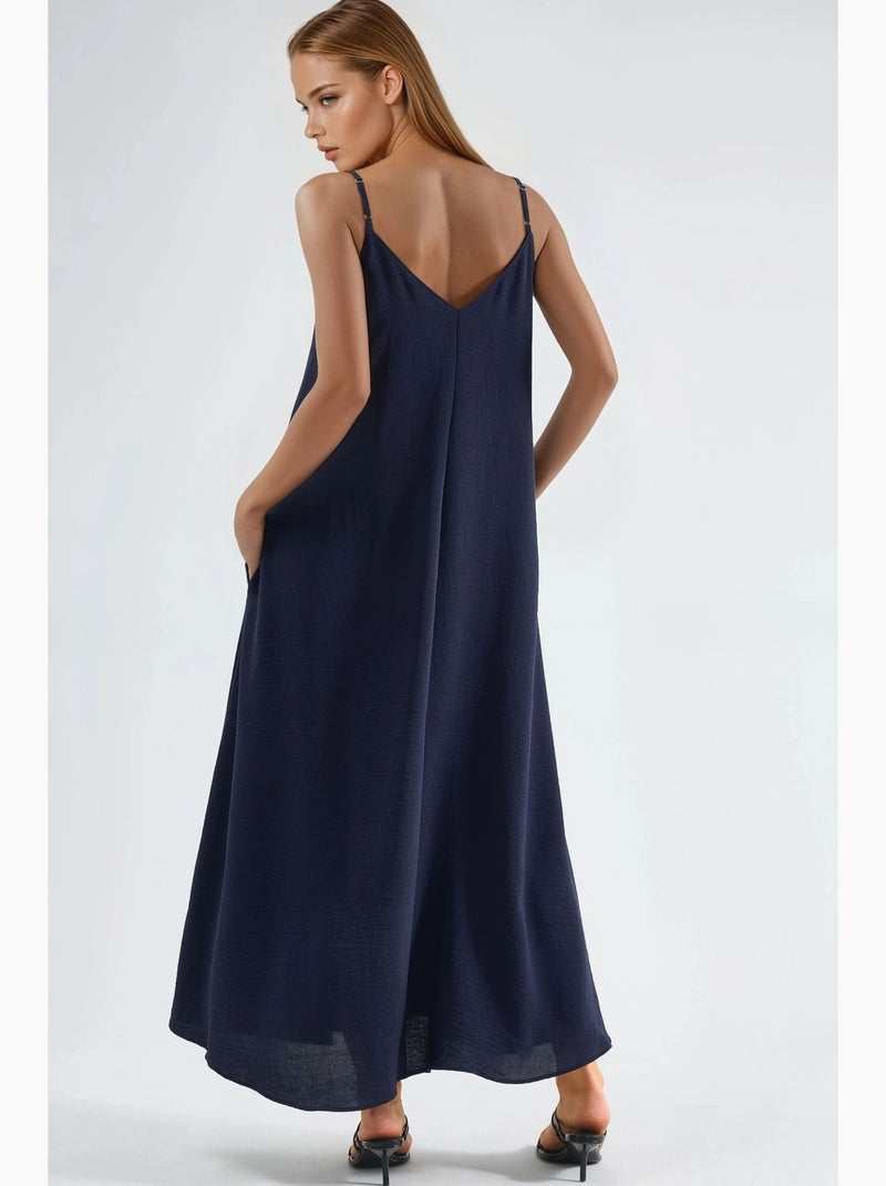 Robe longue en forme de a hiccup Bleu marine - Kiabi