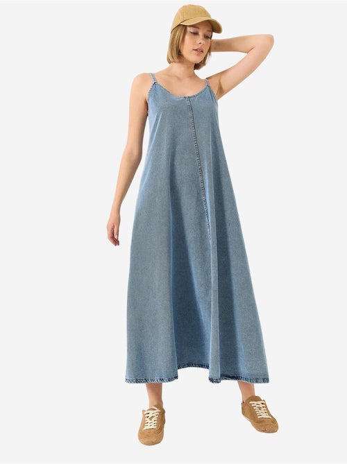 Robe longue en jean à fines bretelles bianco lucci - Kiabi Robe longue en jean à fines bretelles bianco lucci - Kiabi
