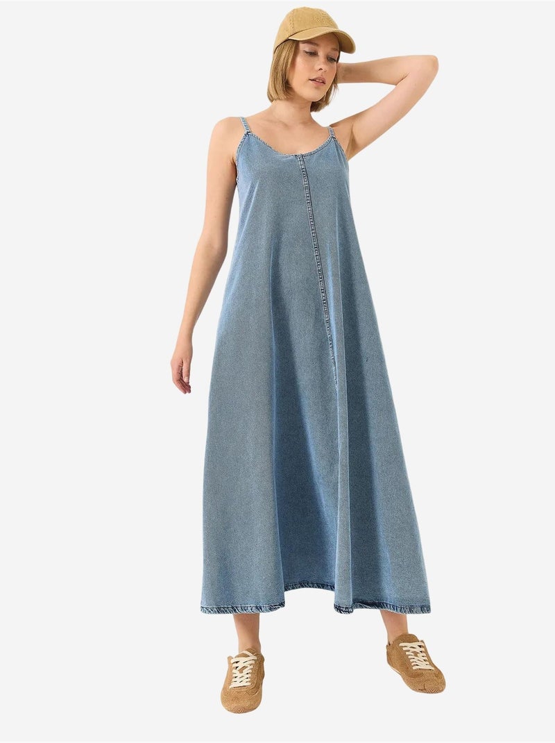 Robe longue en jean à fines bretelles bianco lucci Bleu clair - Kiabi