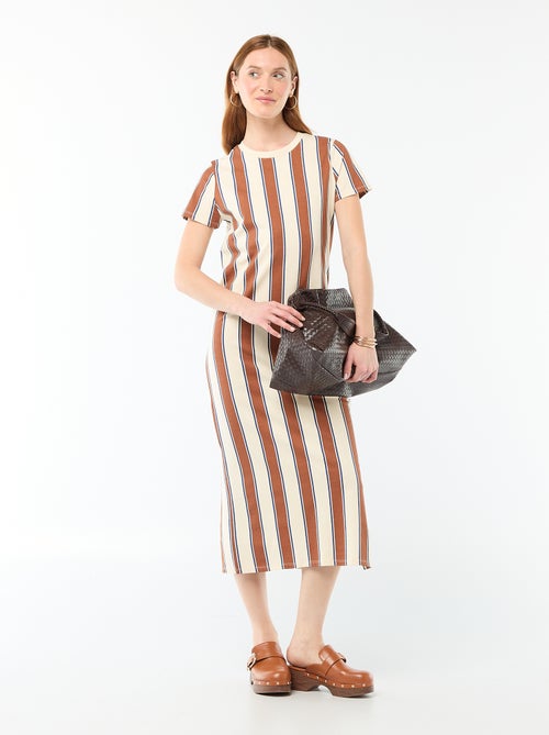 Robe longue en jersey manches courtes - Kiabi