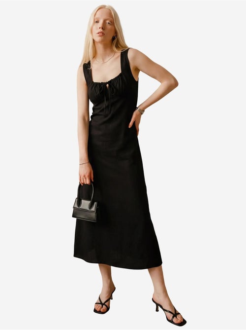 Robe longue en lin avec détail à nouer my fashion - Kiabi Robe longue en lin avec détail à nouer my fashion - Kiabi