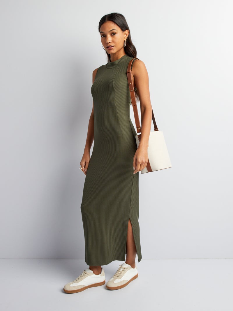 Robe longue en maille côtelée Kaki - Kiabi