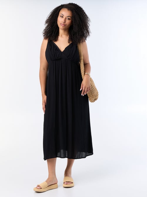 Robe longue en maille crêpée fines bretelles - Kiabi