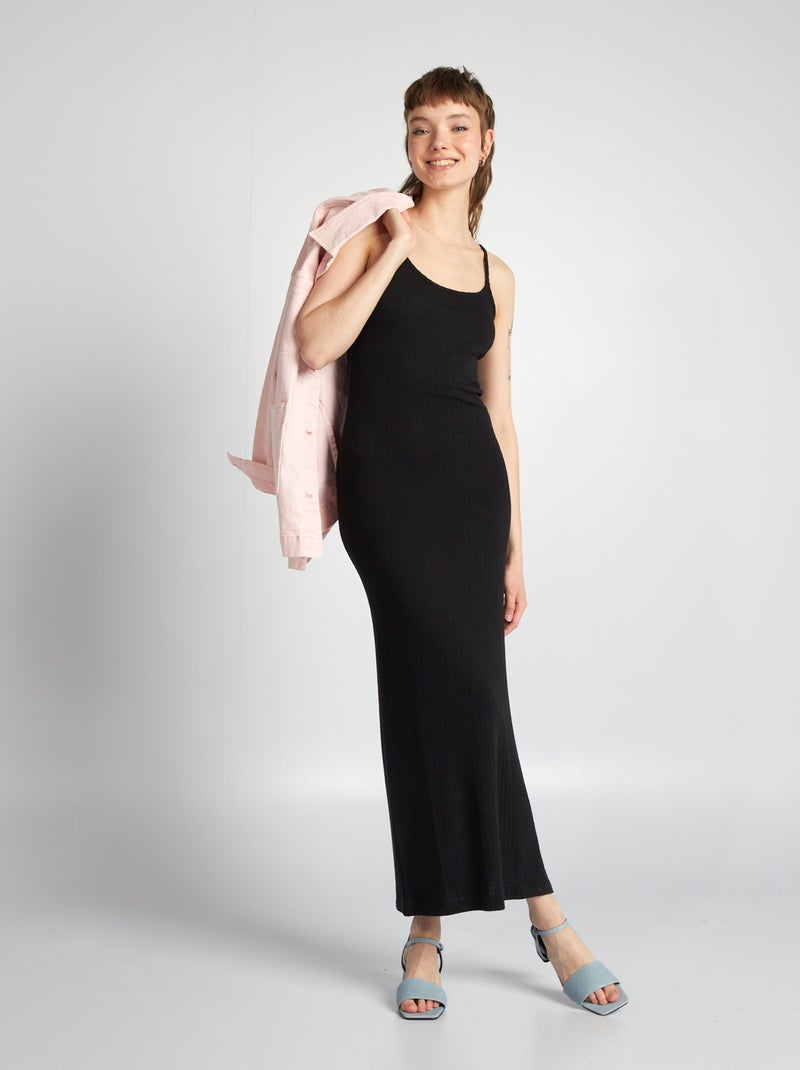 Robe longue en maille noir - Kiabi