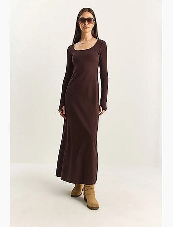 Robe longue en maille trapèze à col carré lucci