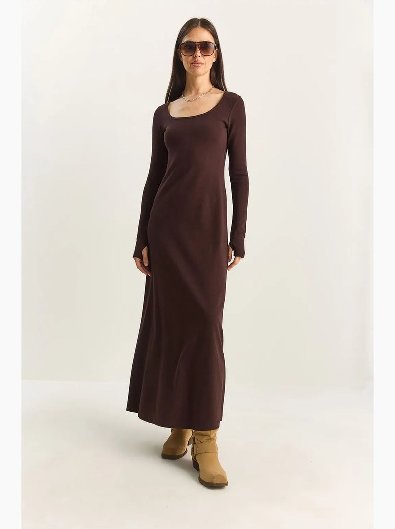 Robe longue en maille trapèze à col carré lucci Marron foncé - Kiabi