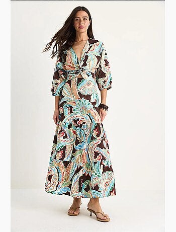 Robe longue en popeline à motif ethnique col en v et dos smocké lucci