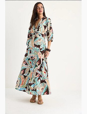 Robe longue en popeline à motif ethnique col en v et dos smocké lucci