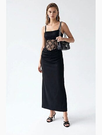 Robe longue en satin sans manches à col carré mixray