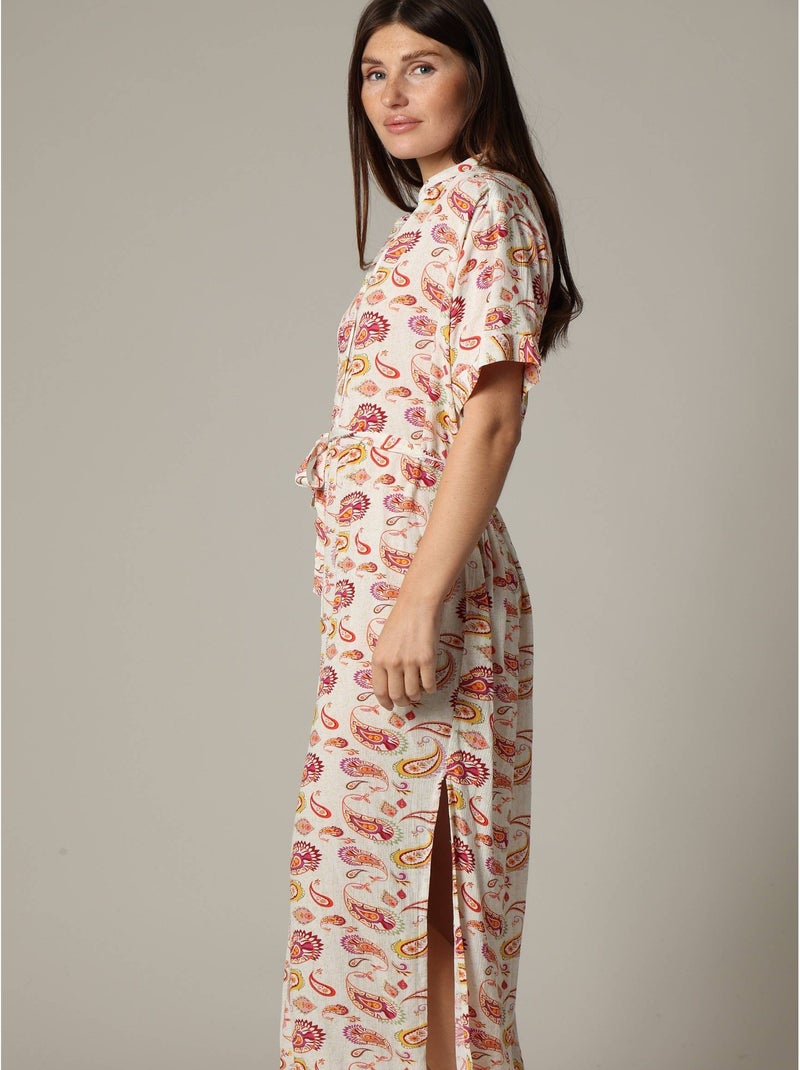 Robe longue en viscose avec motifs cachemire 'deeluxe' Blanc cassé - Kiabi