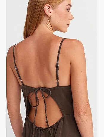 Robe longue évasée sans manches nouée devant dilvin