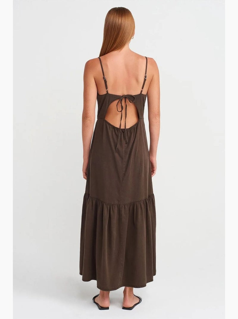 Robe longue évasée sans manches nouée devant dilvin Marron chocolat - Kiabi