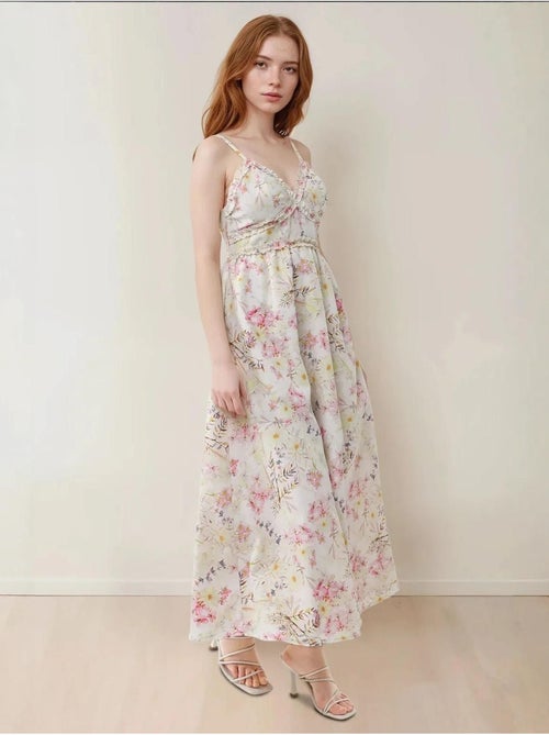 Robe longue fleurie à col en V - Kiabi Robe longue fleurie à col en V - Kiabi