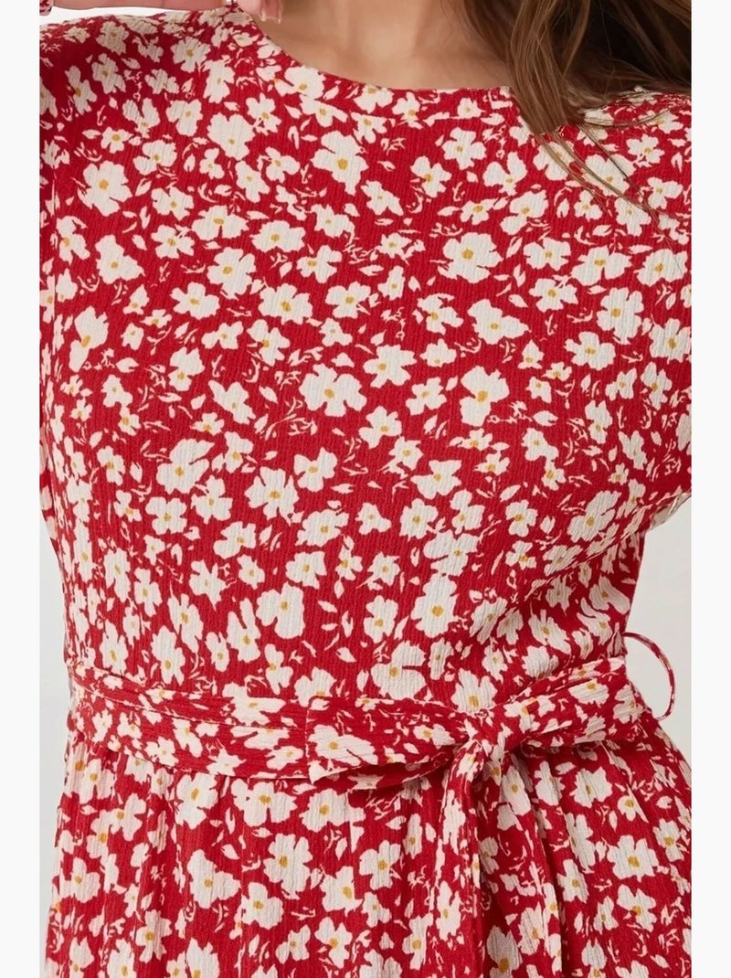 Robe longue fleurie à col ras du cou et ceinture hiccup Rouge - Kiabi