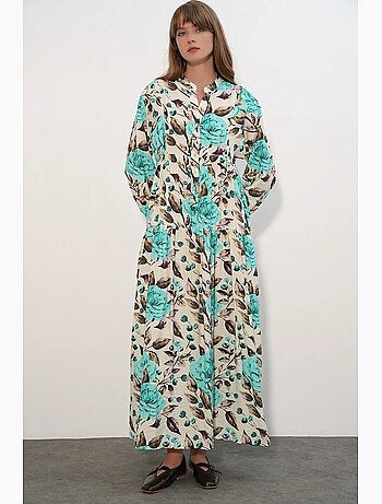 Robe longue fleurie avec col mandarin et fermeture boutonnée bdart