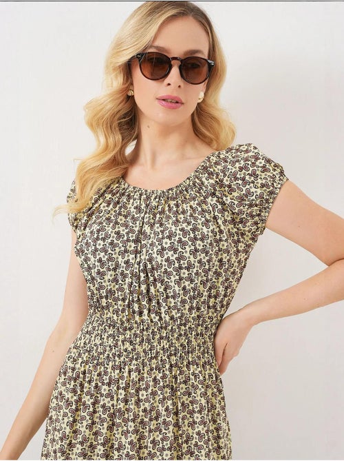 Robe longue fleurie en forme de a avec détails élastiques bdart - Kiabi