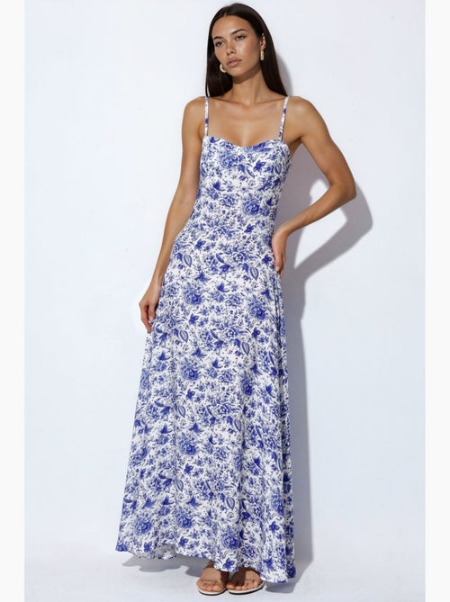 Robe longue fleurie trapèze avec col cœur hiccup - Kiabi Robe longue fleurie trapèze avec col cœur hiccup - Kiabi