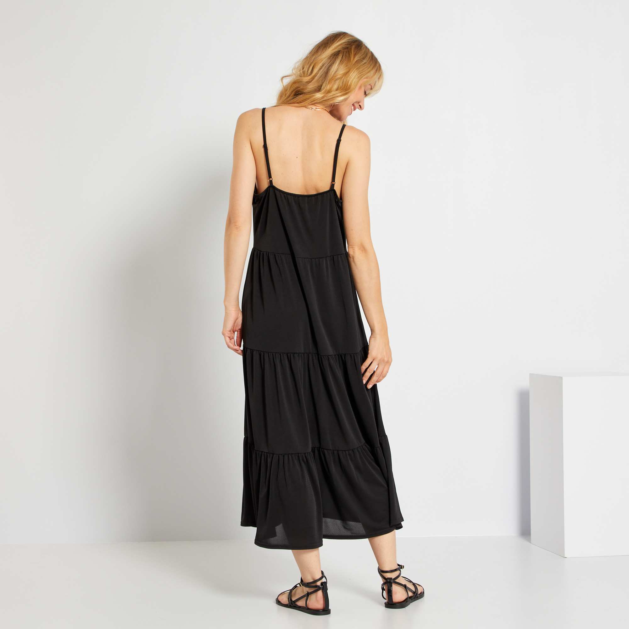 Robe longue fluide femme noir Kiabi 22,00€