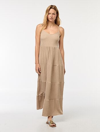 Robe longue gaufrée à étages