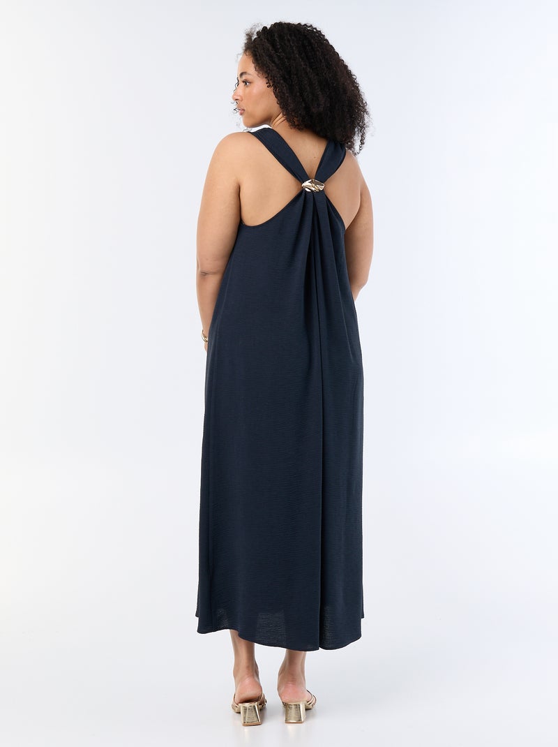 Robe longue gaufrée avec bijou doré Noir - Kiabi