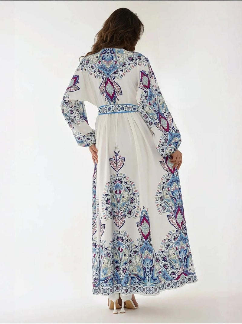 Robe longue imprimée à col en V et ceinture Multicolore - Kiabi