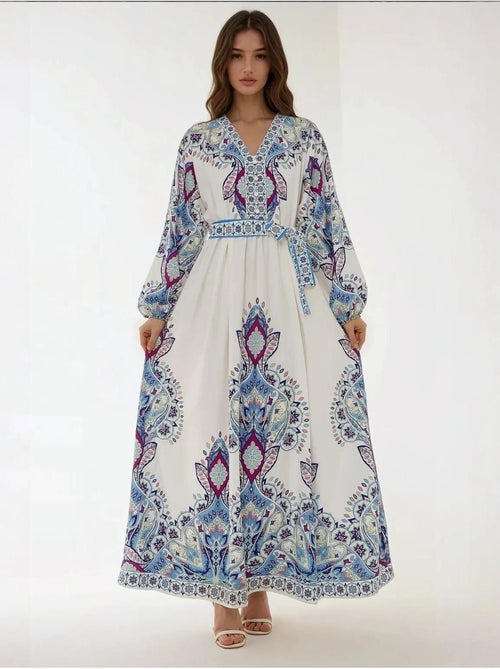 Robe longue imprimée à col en V et ceinture - Kiabi Robe longue imprimée à col en V et ceinture - Kiabi