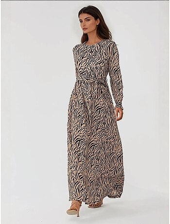 Robe longue imprimée à col ras du cou et ceinture