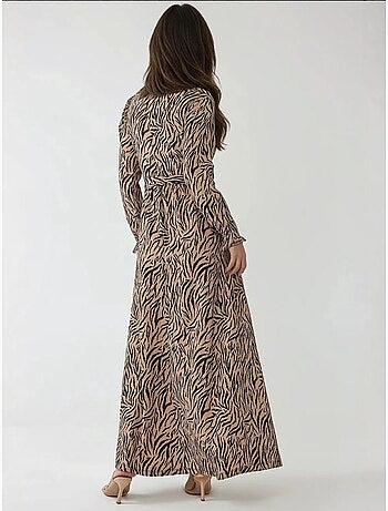 Robe longue imprimée à col ras du cou et ceinture
