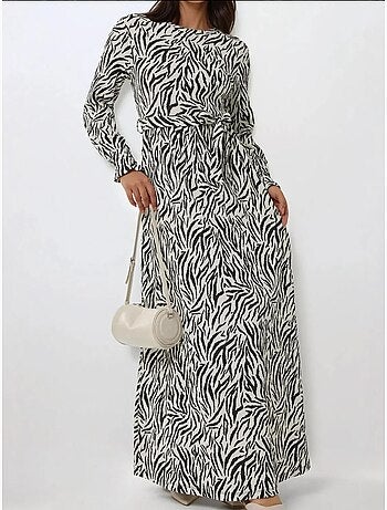 Robe longue imprimée à col ras du cou et ceinture