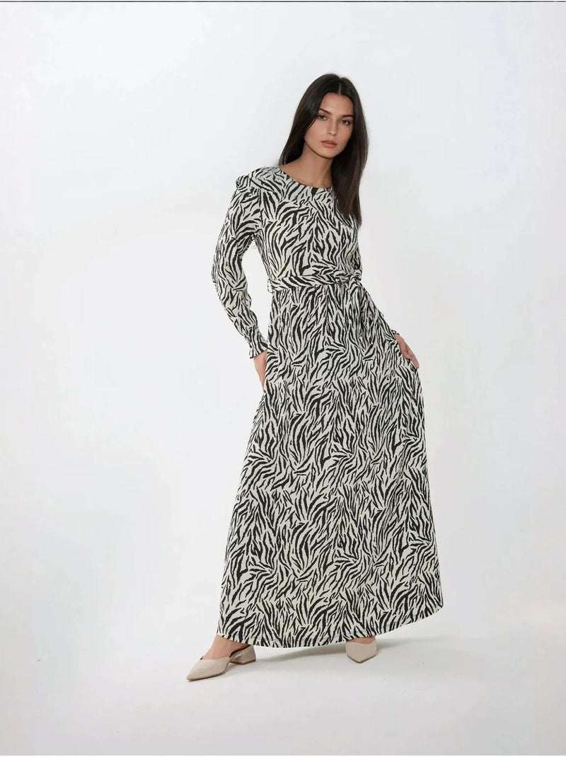 Robe longue imprimée à col ras du cou et ceinture Ivoire - Kiabi