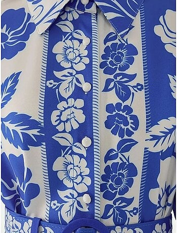 Robe longue imprimée à manches longues avec ceinture