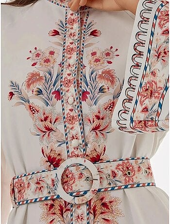 Robe longue imprimée à manches longues avec ceinture