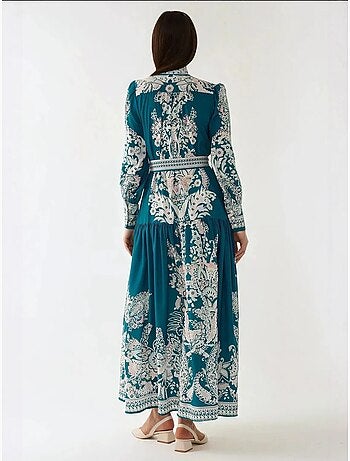 Robe longue imprimée à manches longues avec ceinture