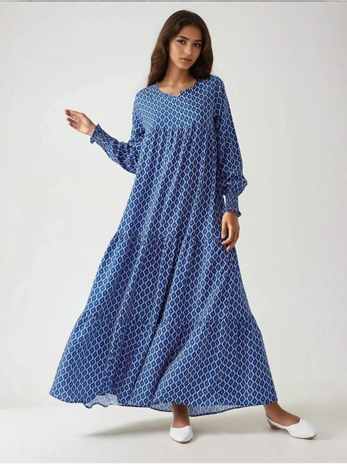 Robe longue imprimée en viscose à col ras du cou hiccup - Kiabi Robe longue imprimée en viscose à col ras du cou hiccup - Kiabi