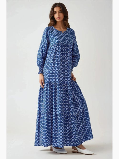 Robe longue imprimée en viscose à col ras du cou hiccup - Kiabi Robe longue imprimée en viscose à col ras du cou hiccup - Kiabi